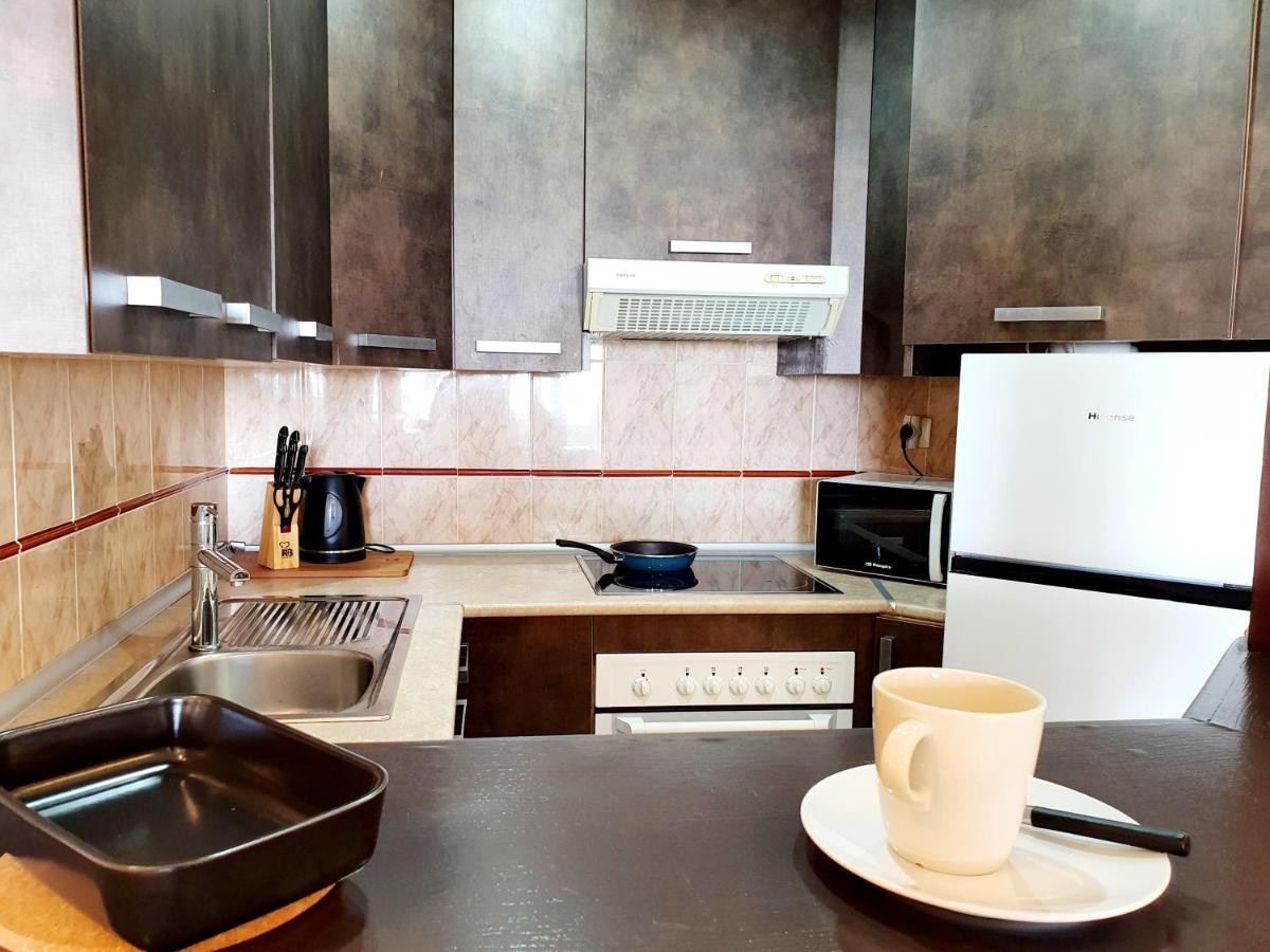 Cozy Apartment On The Beach Sitio de Calahonda Екстериор снимка