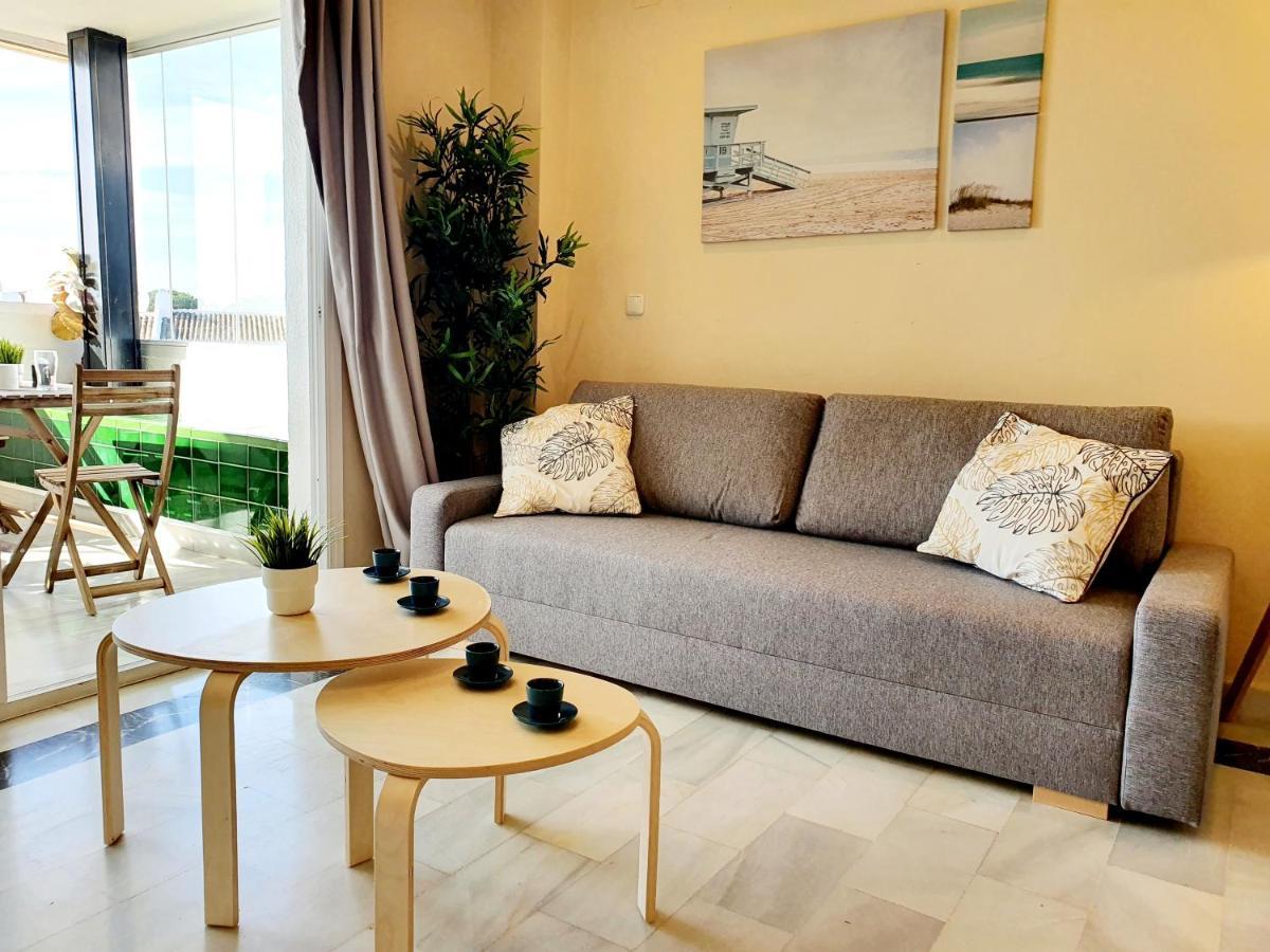 Cozy Apartment On The Beach Sitio de Calahonda Екстериор снимка