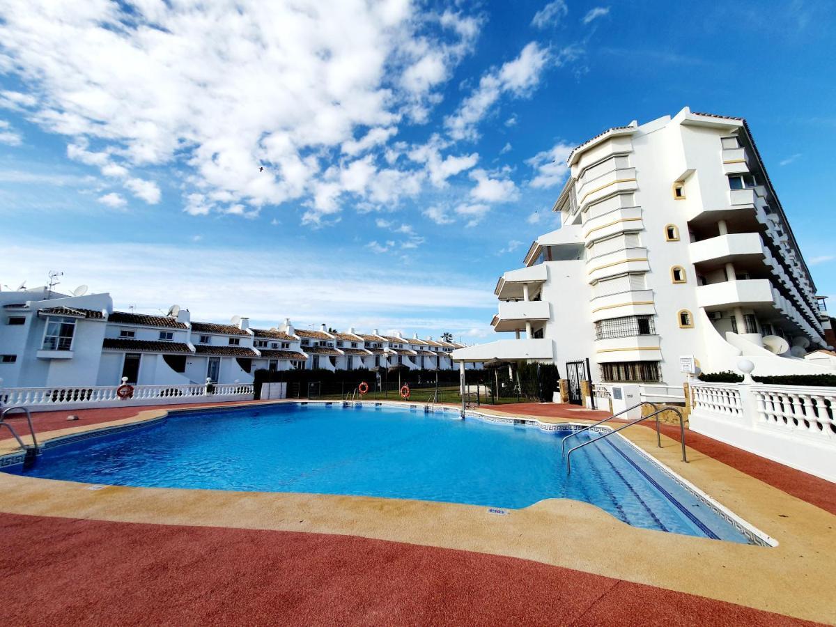 Cozy Apartment On The Beach Sitio de Calahonda Екстериор снимка