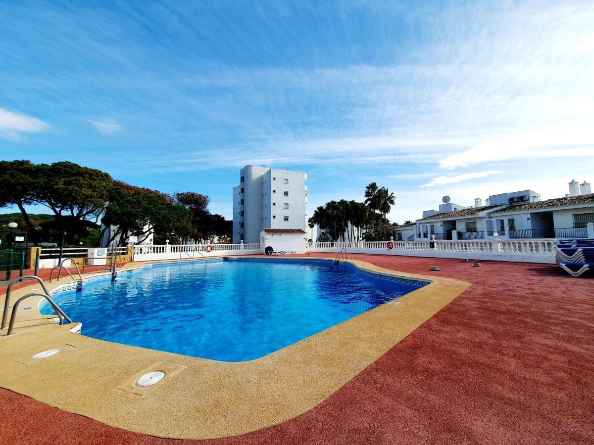 Cozy Apartment On The Beach Sitio de Calahonda Екстериор снимка