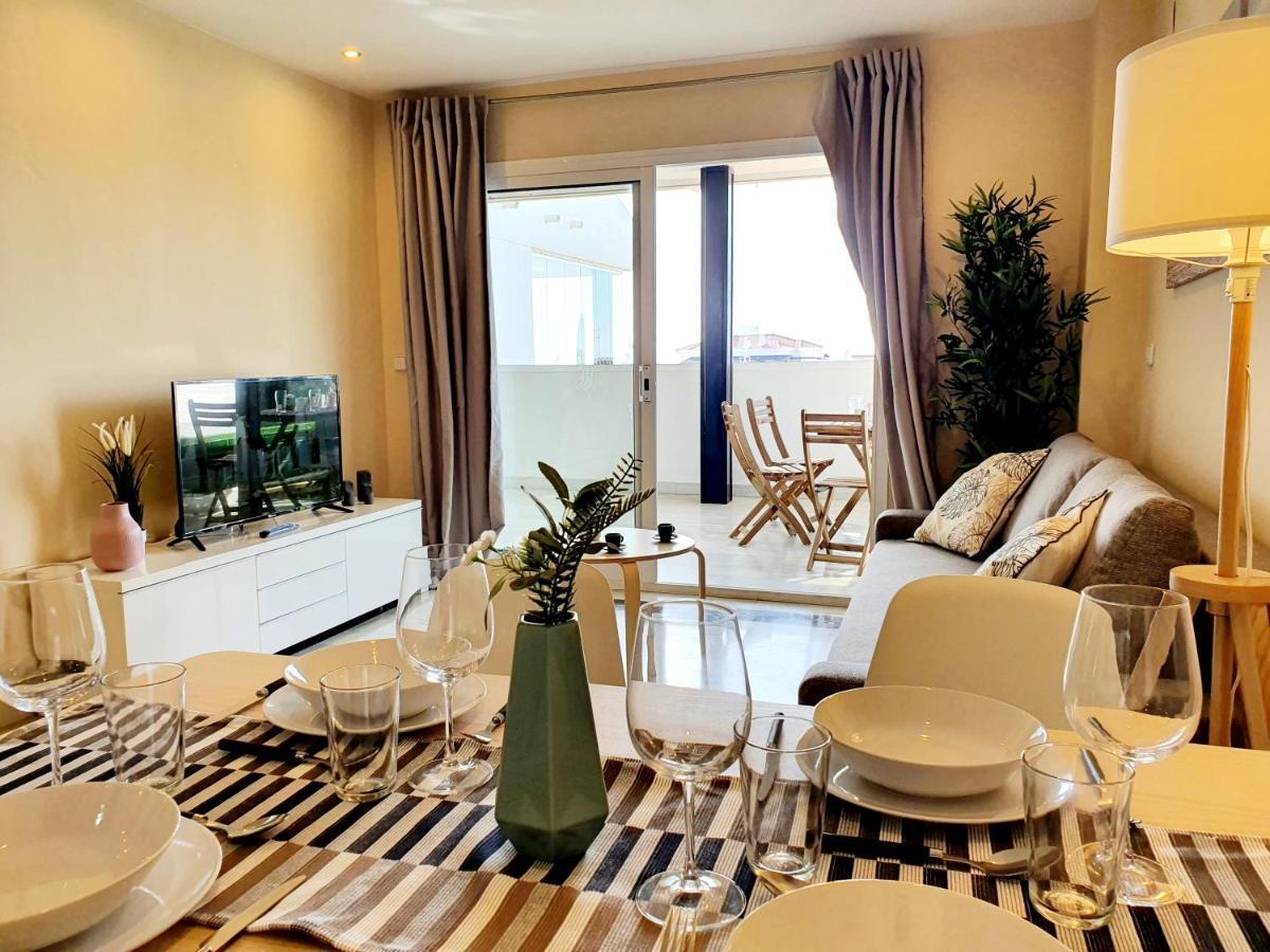Cozy Apartment On The Beach Sitio de Calahonda Екстериор снимка