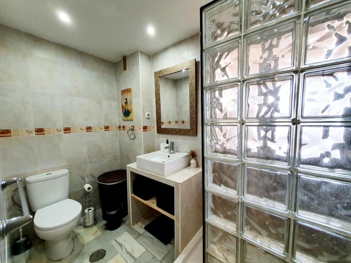 Cozy Apartment On The Beach Sitio de Calahonda Екстериор снимка
