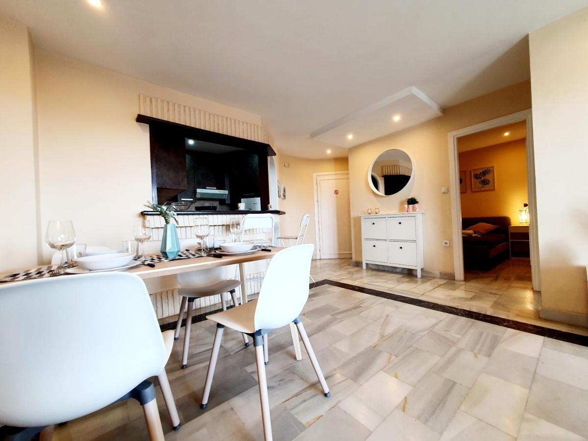 Cozy Apartment On The Beach Sitio de Calahonda Екстериор снимка