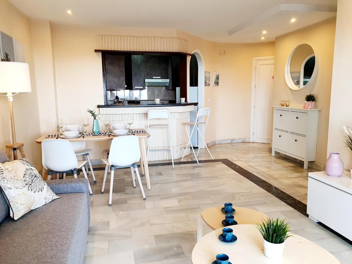 Cozy Apartment On The Beach Sitio de Calahonda Екстериор снимка